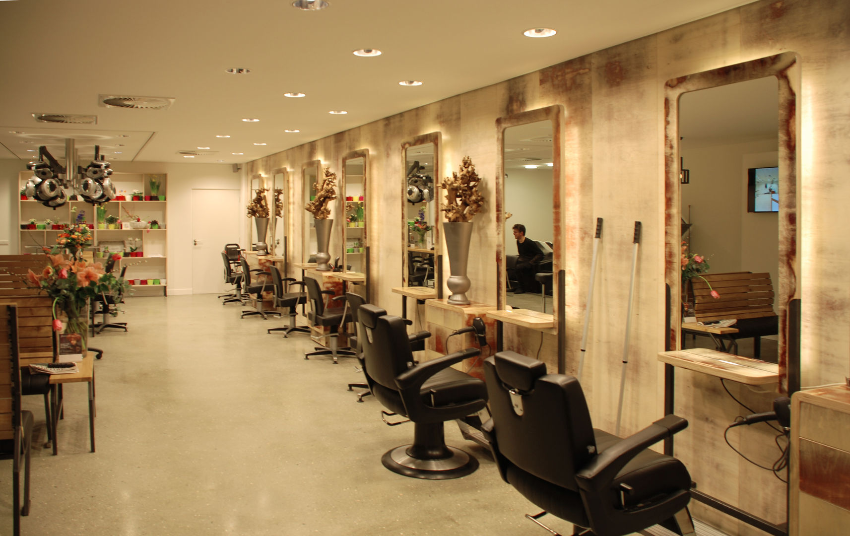 Hair Dresser/ Kapperszaak, Blok Meubel Blok Meubel 상업공간 상업 공간