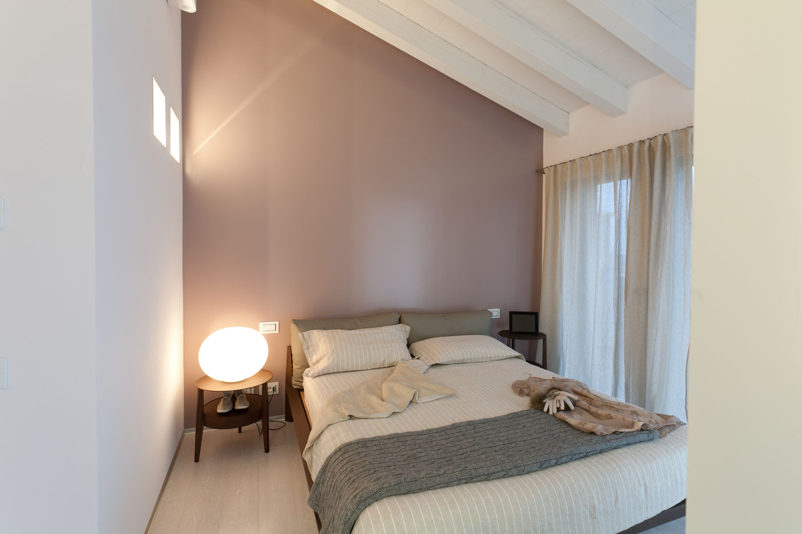 CASA GH, marco.sbalchiero/interior.design marco.sbalchiero/interior.design Modern style bedroom