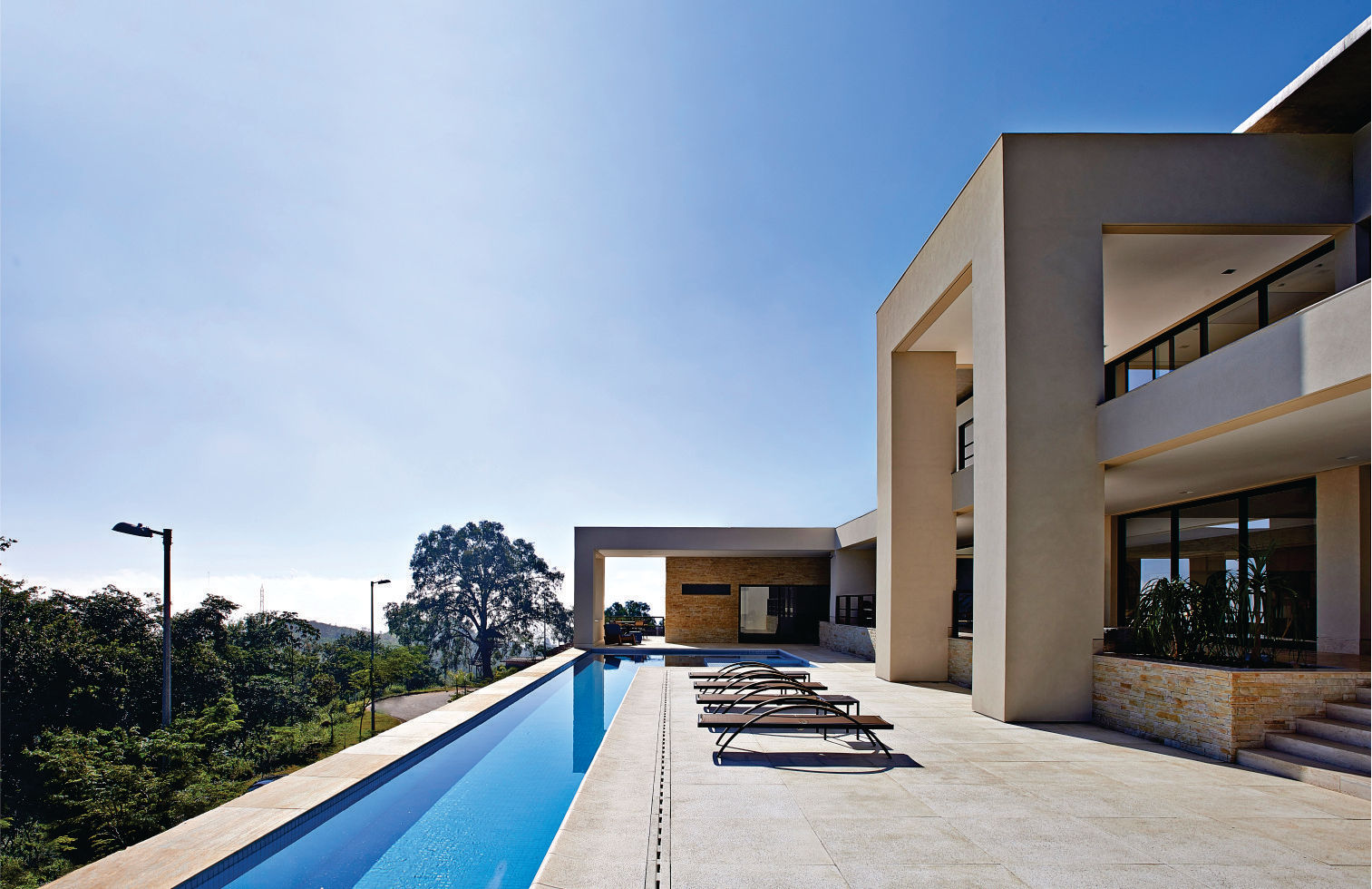 CASA ALFA, João Carlos Moreira Filho & Maria Thereza Terence João Carlos Moreira Filho & Maria Thereza Terence Modern houses