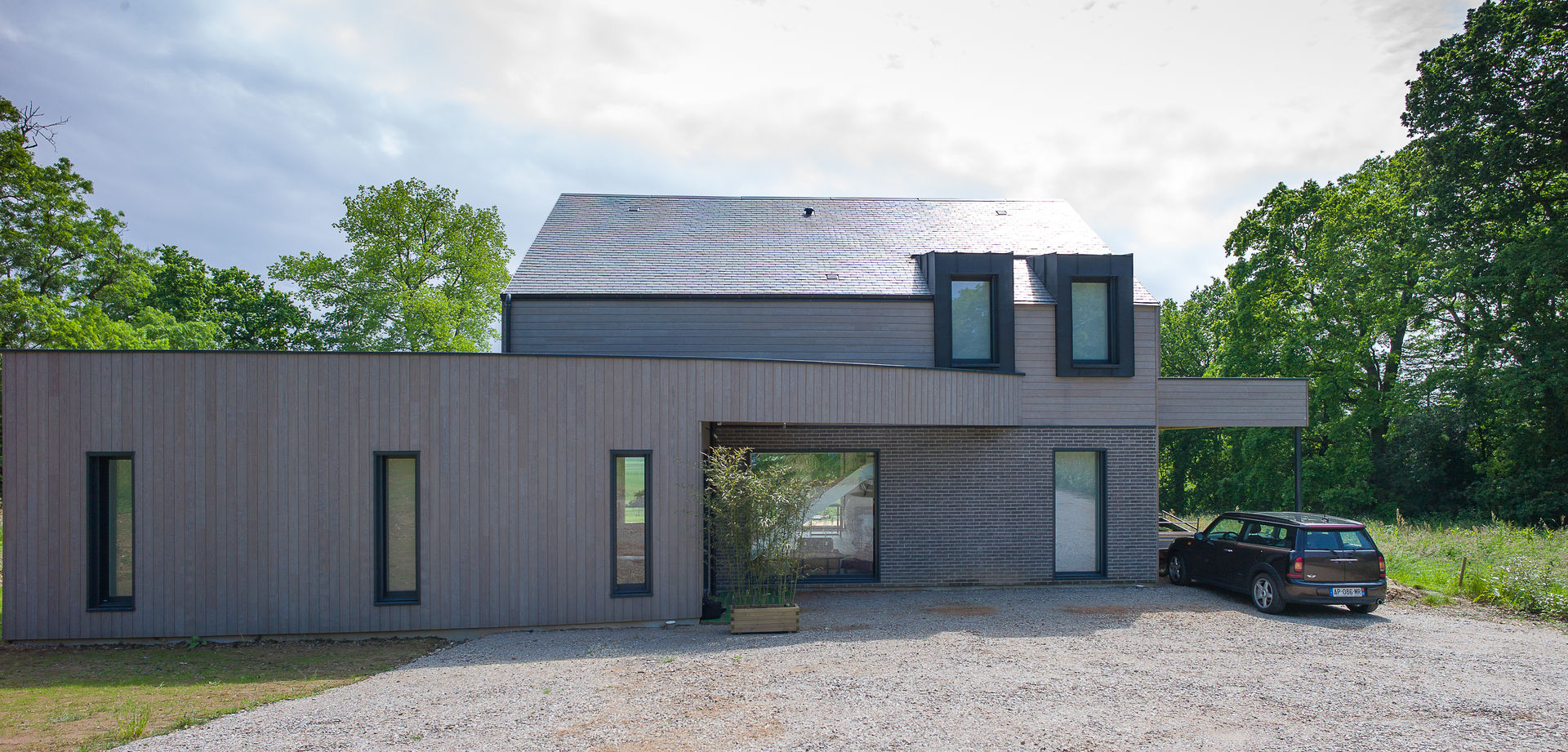 Construction d'une maison bois en Haute Normandie, ANTOINE LAINE ARCHITECTURES ANTOINE LAINE ARCHITECTURES Modern Evler