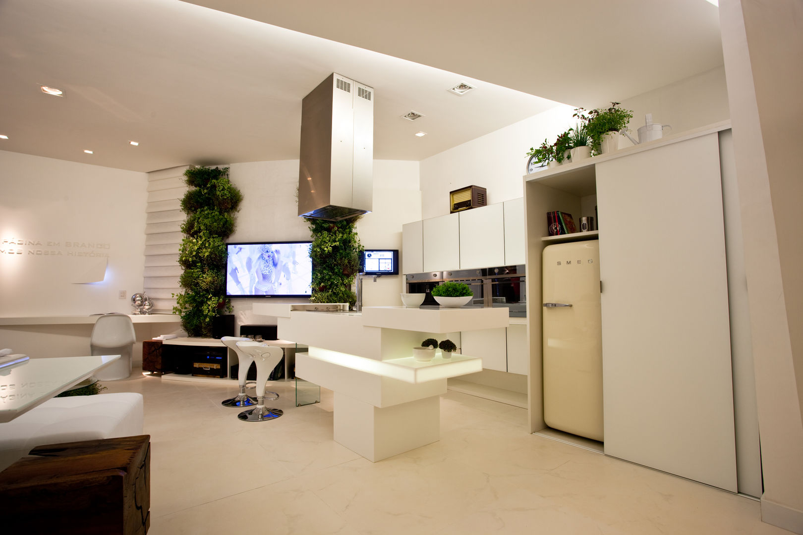 Cozinha do Loft do Futuro Espaço do Traço arquitetura Cozinhas minimalistas