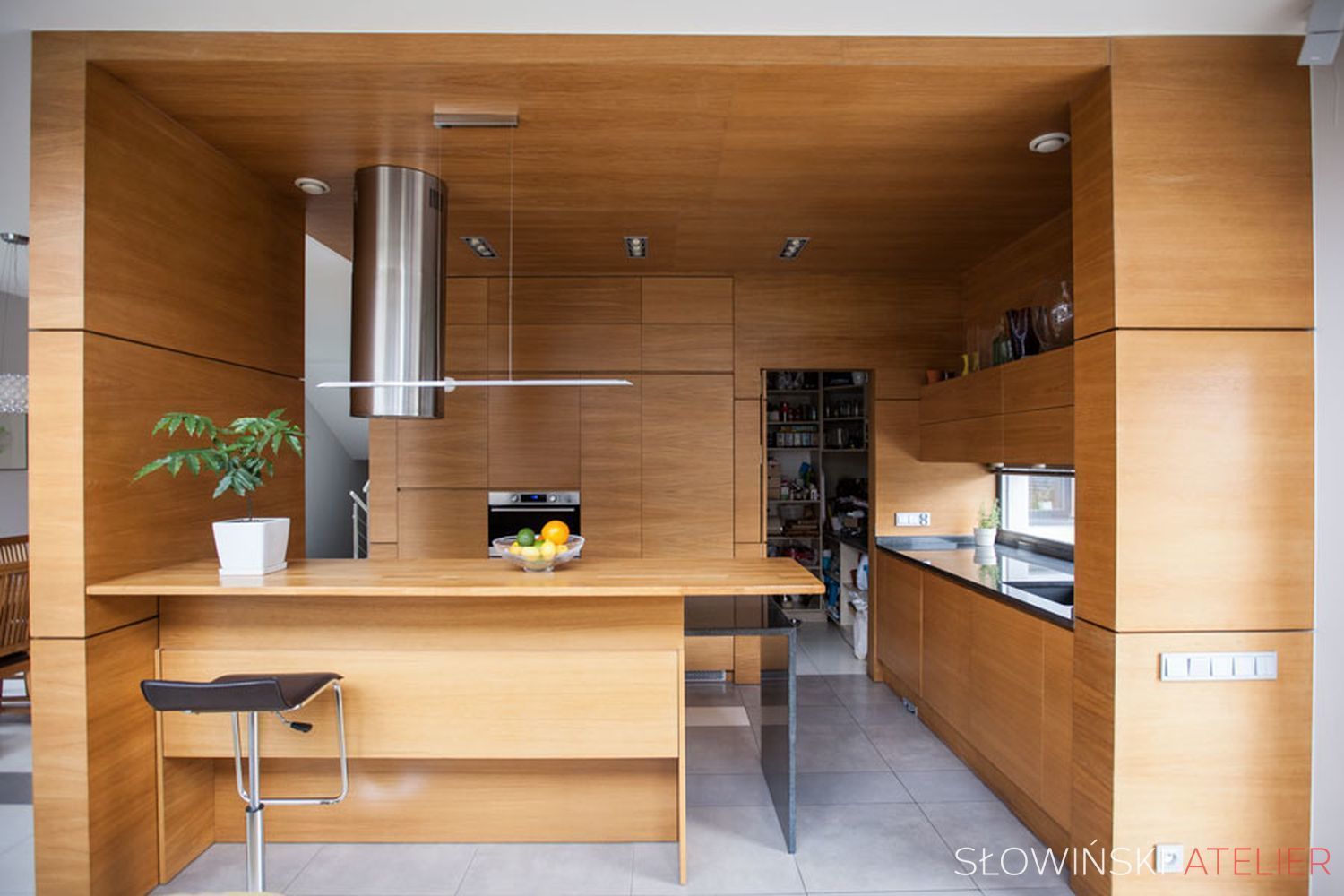 Dom jednorodzinny - Makowa, Atelier Słowiński Atelier Słowiński ミニマルデザインの キッチン