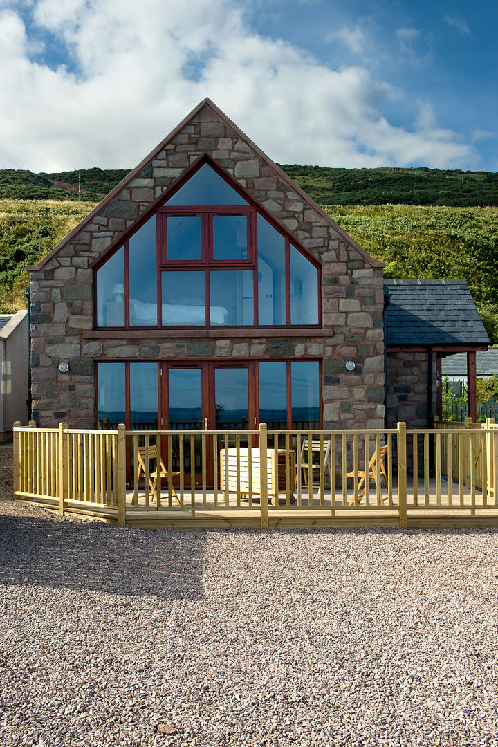 The Stables, Gourdon, Aberdeenshire, Roundhouse Architecture Ltd Roundhouse Architecture Ltd Casas de estilo rústico