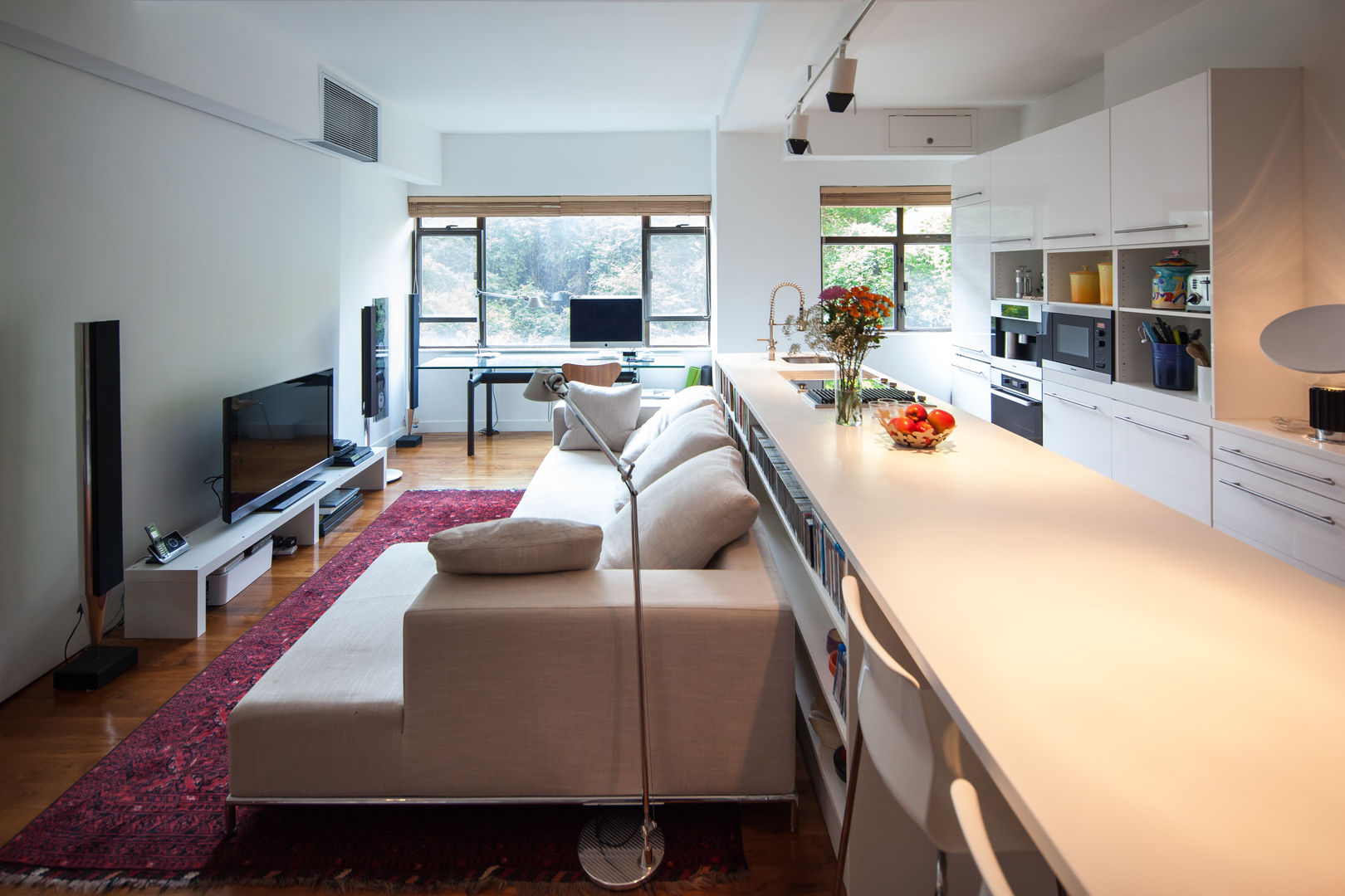 Discovery Bay Flat, HK, atelier blur / georges hung architecte d.p.l.g. atelier blur / georges hung architecte d.p.l.g. Modern living room