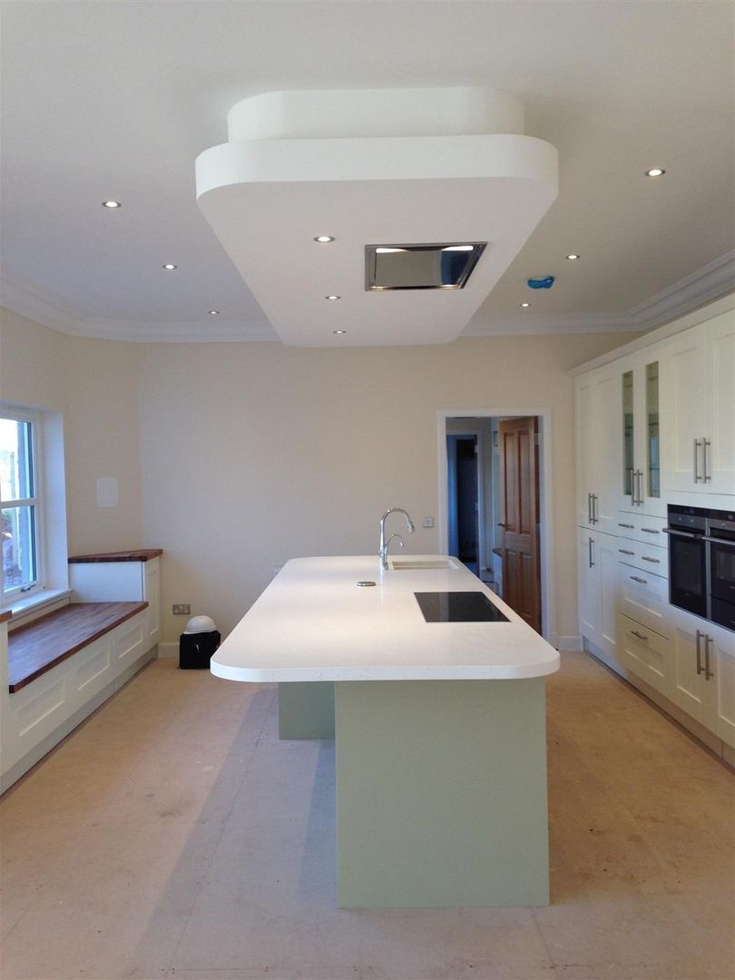 Ecclesgreig Gardens, St. Cyrus, Aberdeenshire, Roundhouse Architecture Ltd Roundhouse Architecture Ltd Modern style kitchen Cabinets & shelves