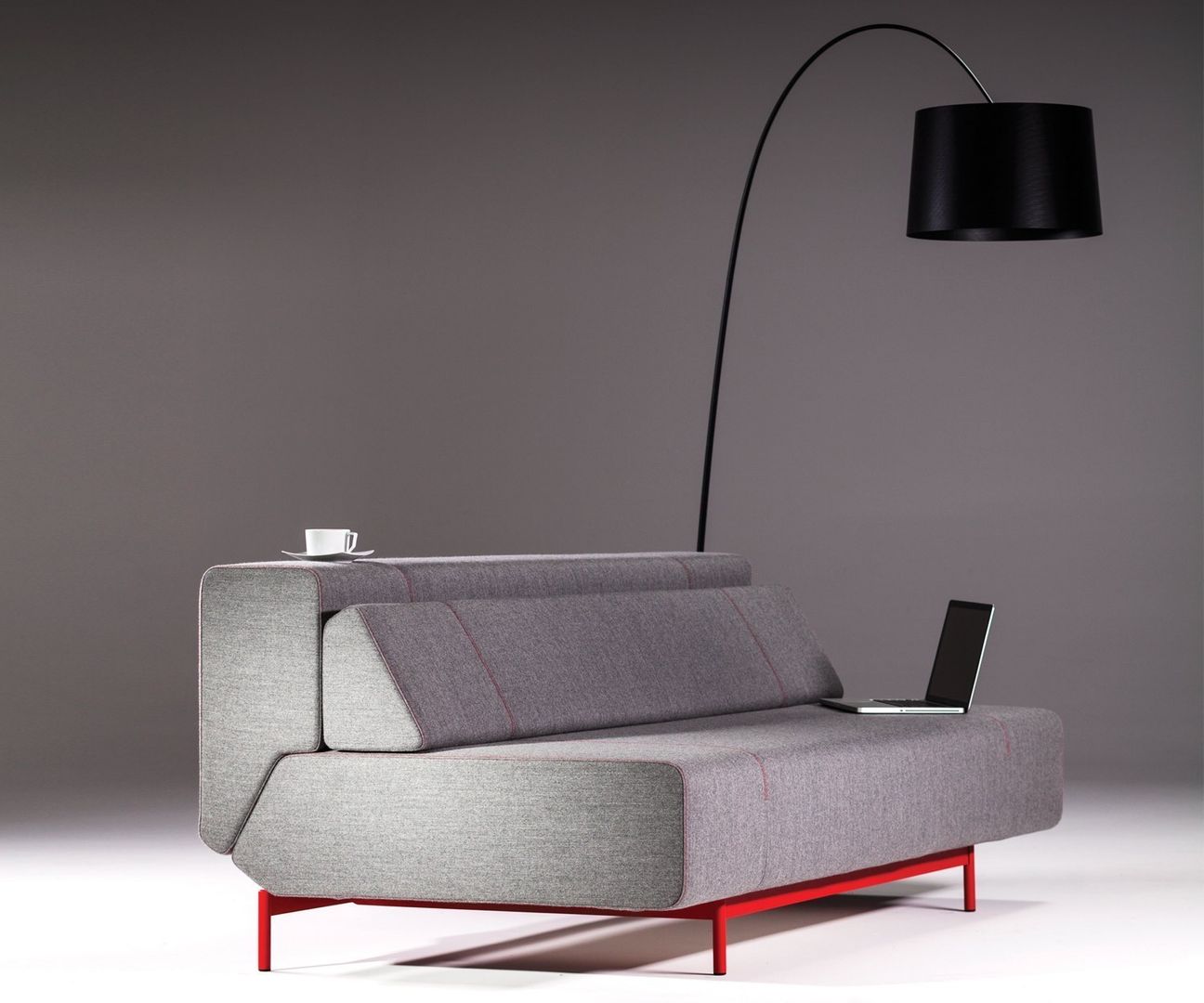 Innovative Schlafsofas, Livarea Livarea Phòng khách phong cách tối giản Sofas & armchairs