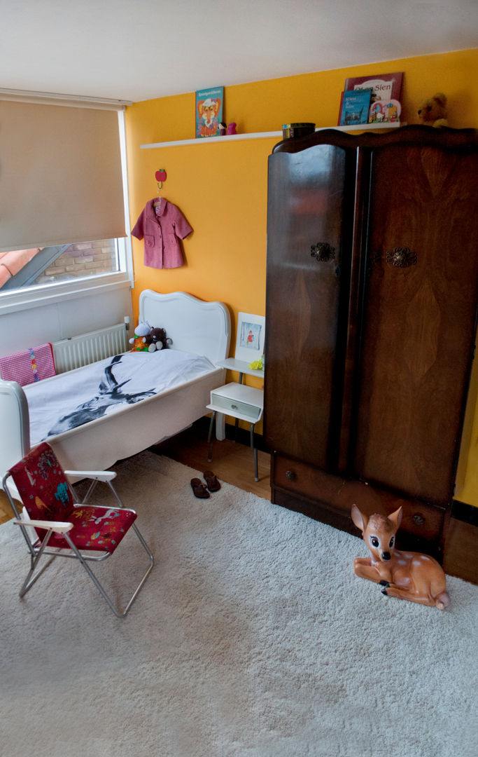 gezinshuis met kleur, IJzersterk interieurontwerp IJzersterk interieurontwerp Quartos de rapariga