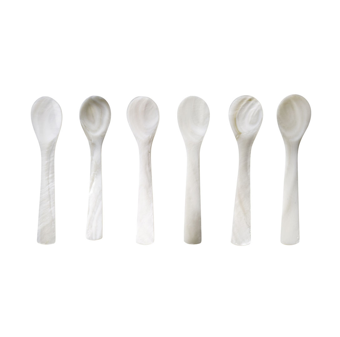 Mother of Pearl Teaspoons homify Classic style kitchen Cutlery, crockery & glassware