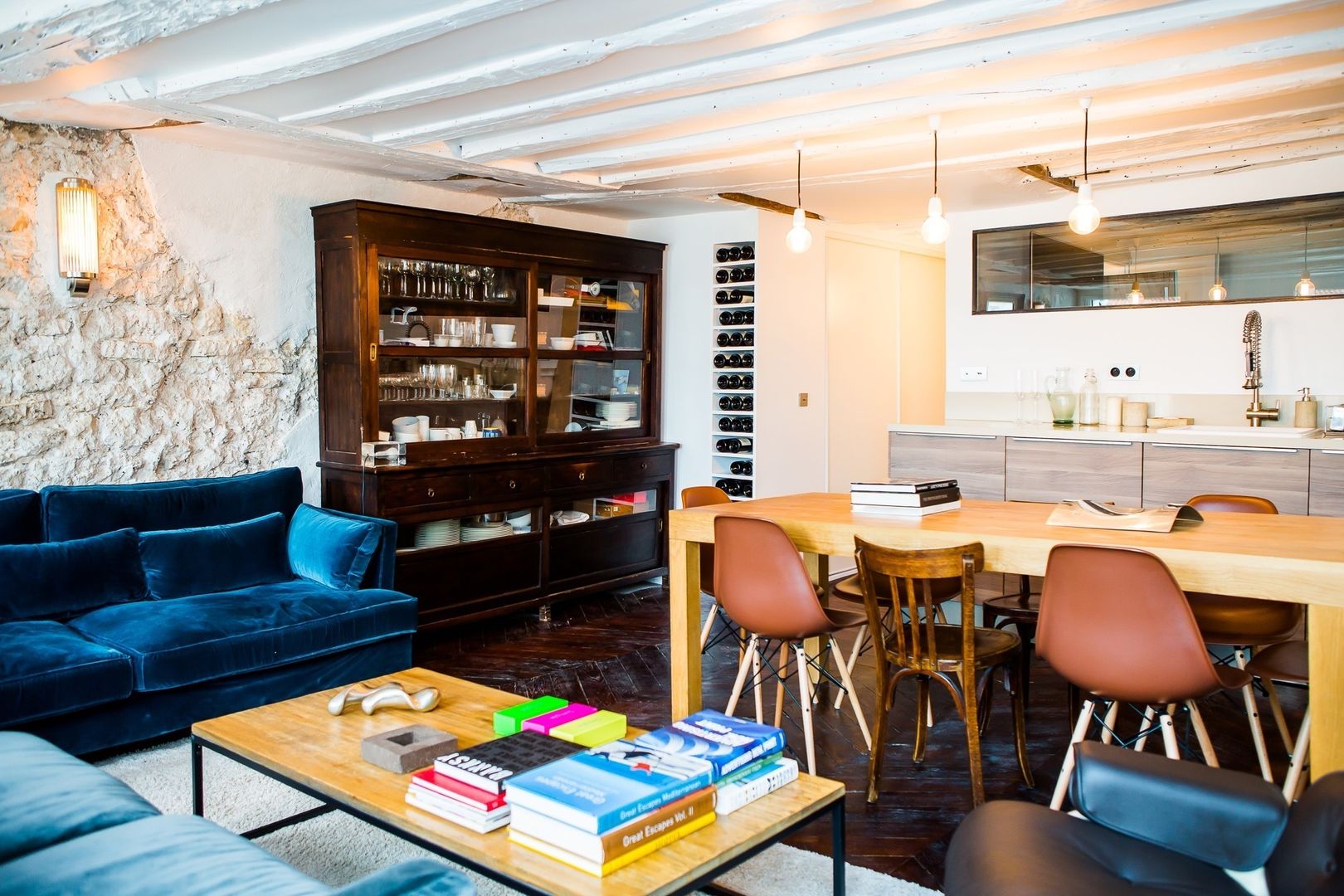 Appartement Montorgueil Paris, Hélène de Tassigny Hélène de Tassigny Modern Dining Room