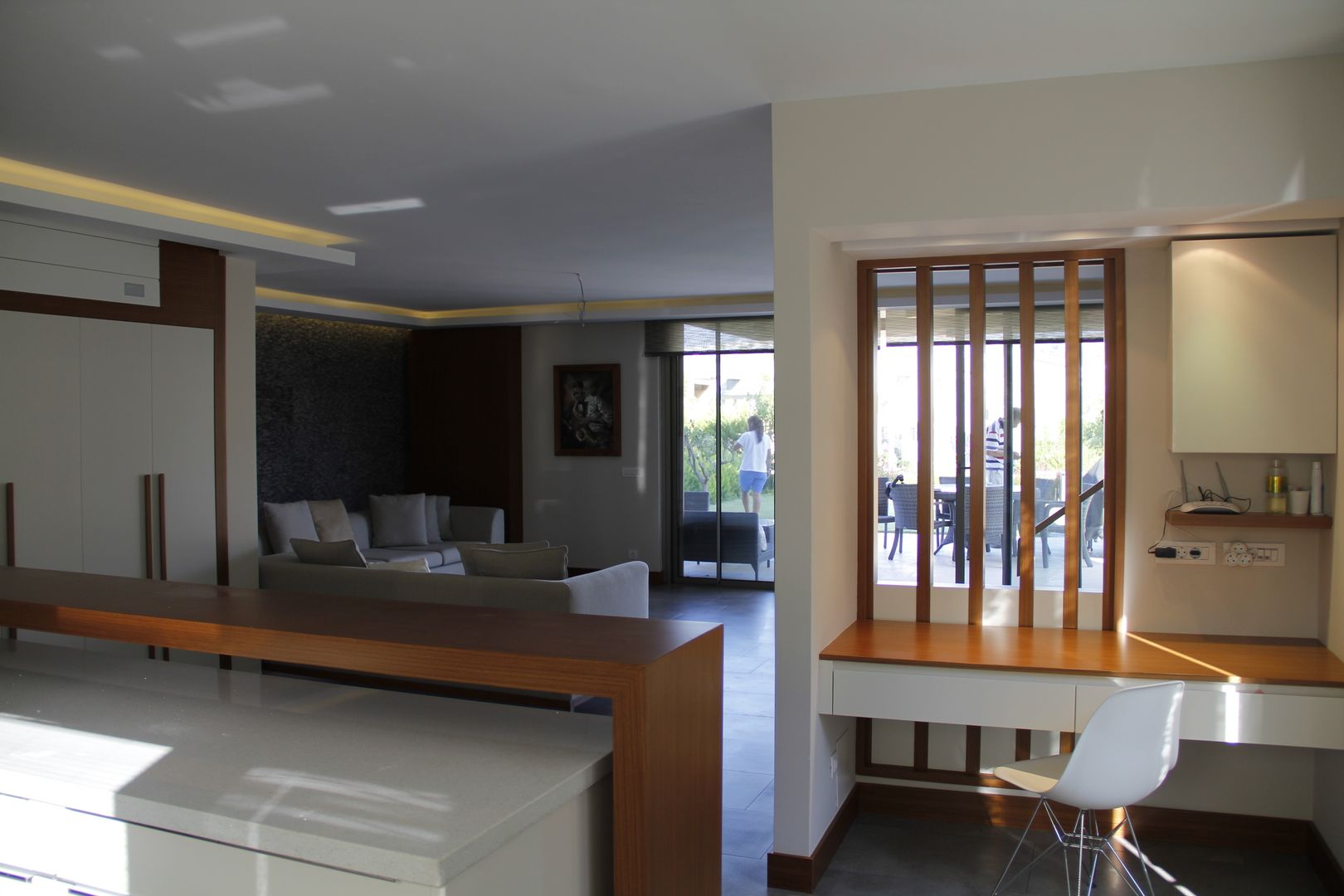 M BICAKCI HOUSE GUNDOGAN BODRUM Mimkare İçmimarlık Ltd. Şti. Modern Oturma Odası