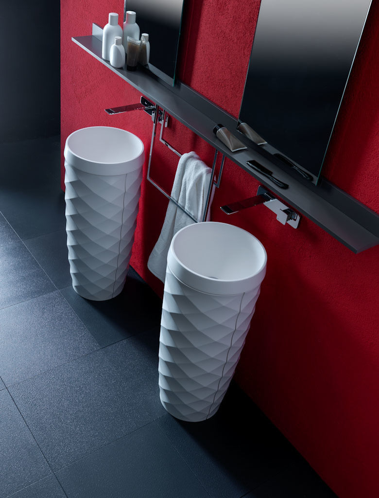 Free Design per Karol, Vegni Design Vegni Design Minimalistyczna łazienka Umywalki