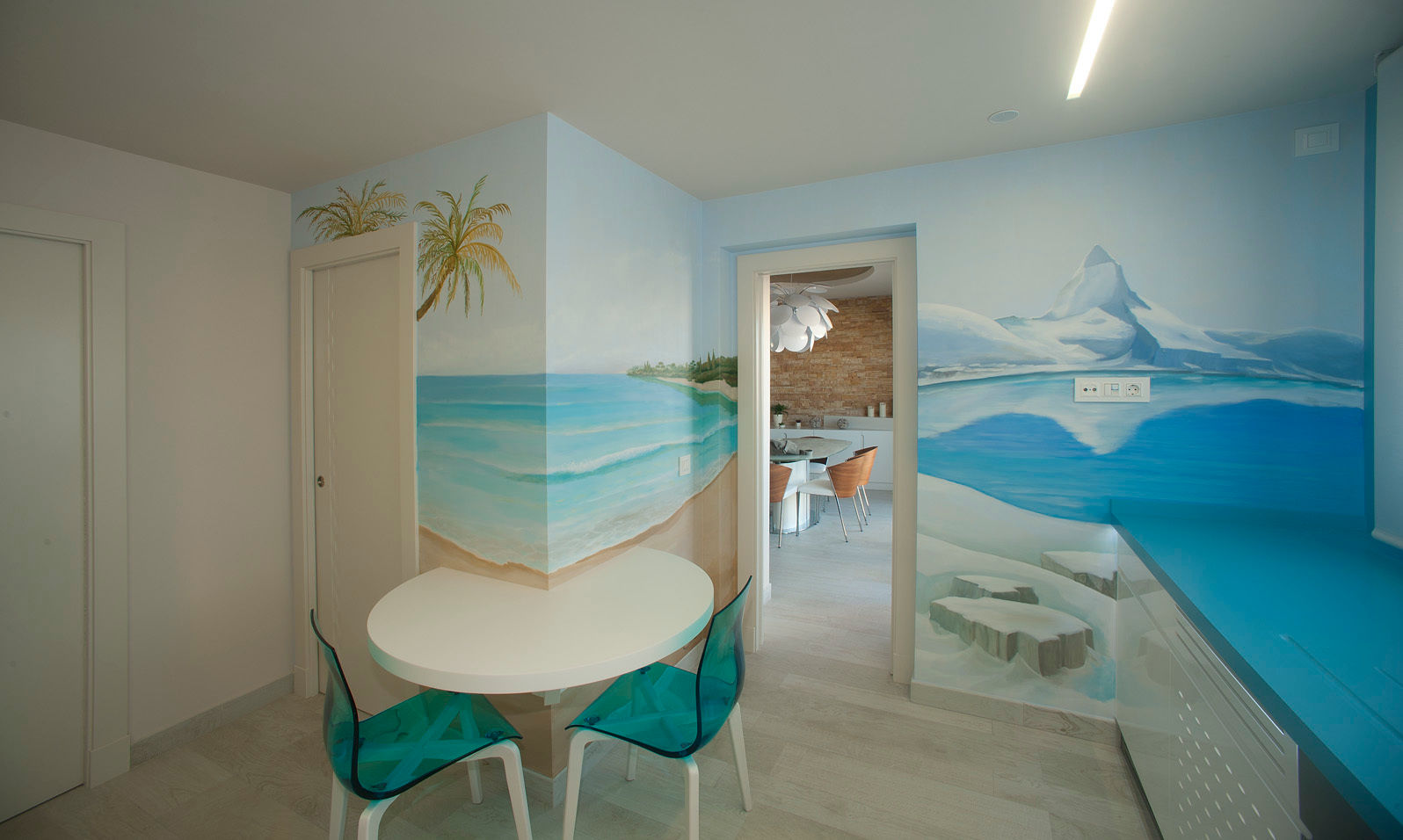 Casa en playa Mediterraneo, Artemark Global Artemark Global Modern Mutfak Masa & Oturma Grupları