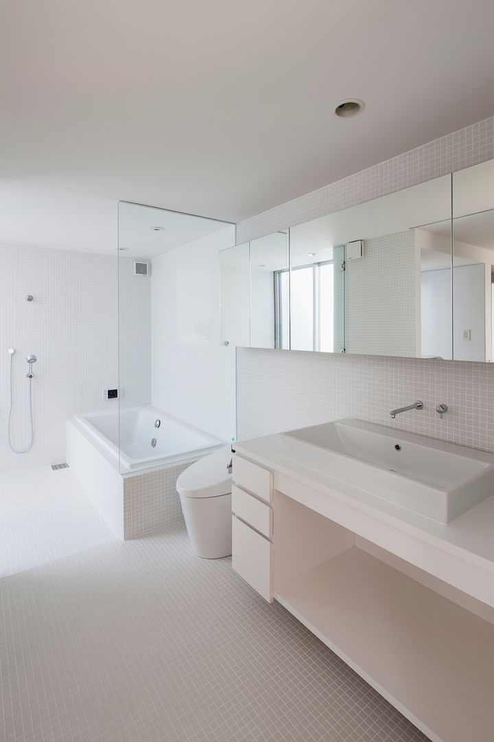 ODAWARA COURTYARD HOUSE, AIDAHO Inc. AIDAHO Inc. Modern bathroom