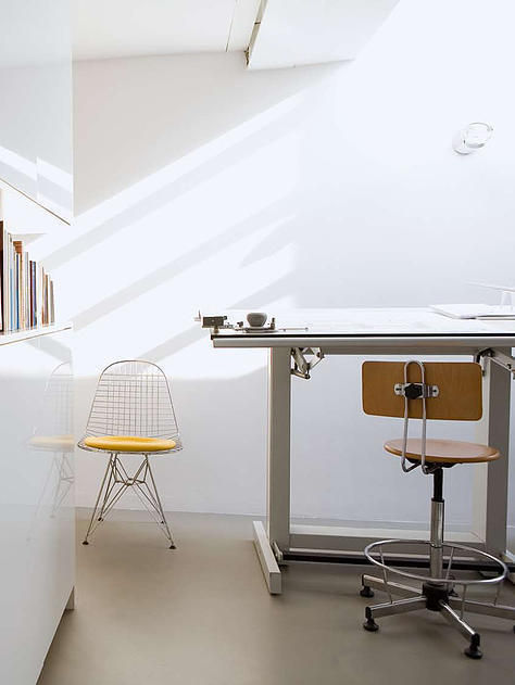 homify Oficinas de estilo industrial