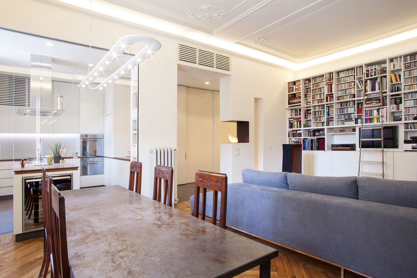 Appartamento a Milano, bdastudio bdastudio 现代客厅設計點子、靈感 & 圖片