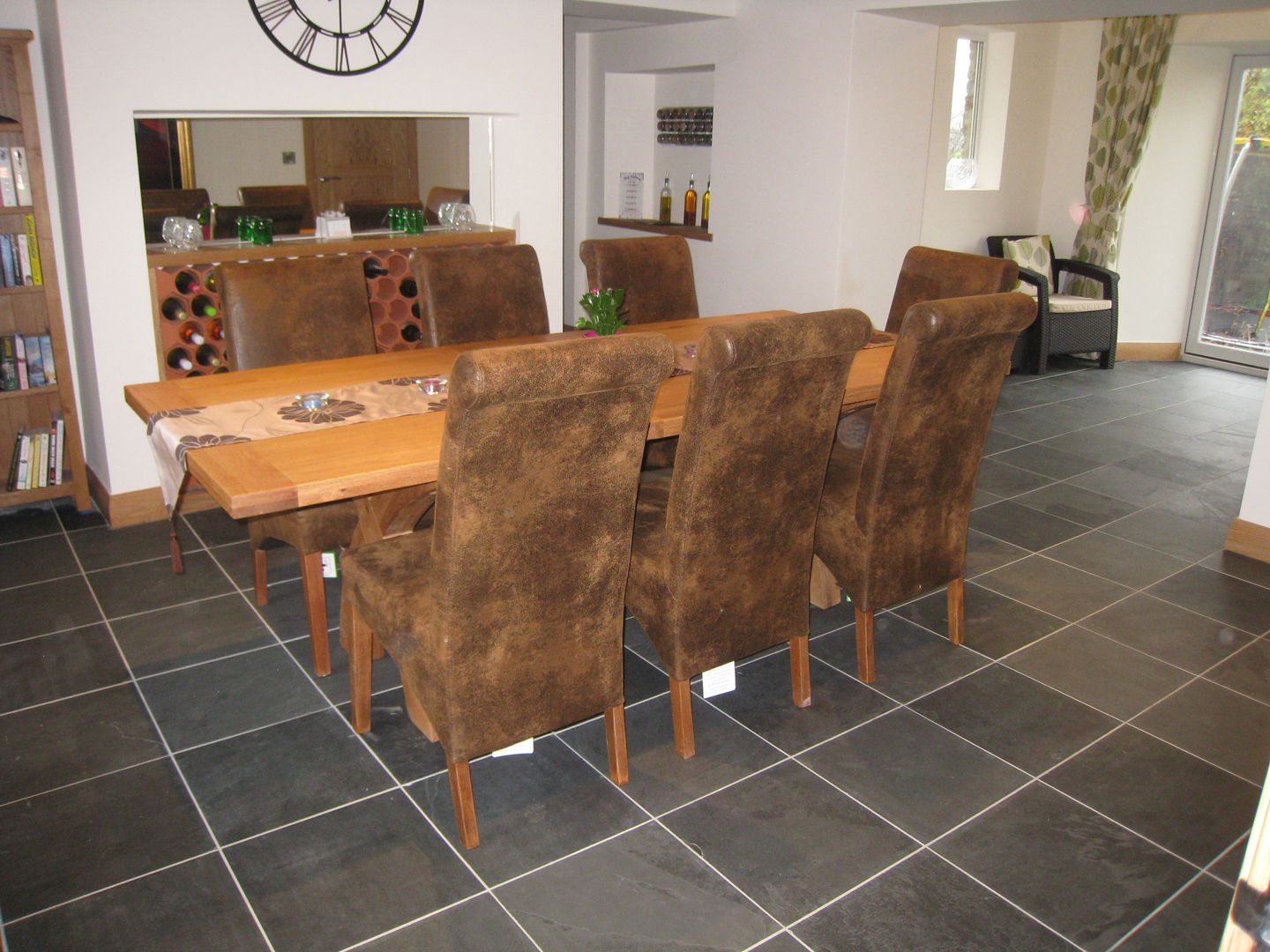 Southview || Brazilian Black Slate Floors of Stone Ltd Modern dining room