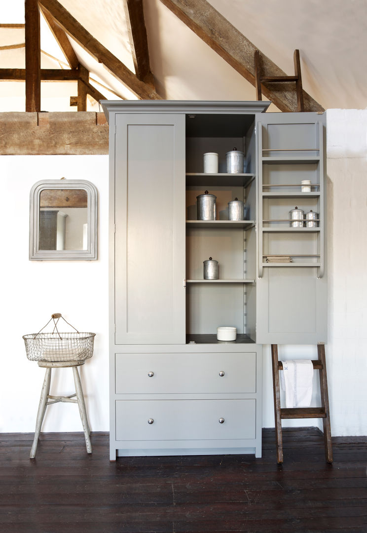 The Loft Shaker Kitchen by deVOL deVOL Kitchens Rustic style kitchen