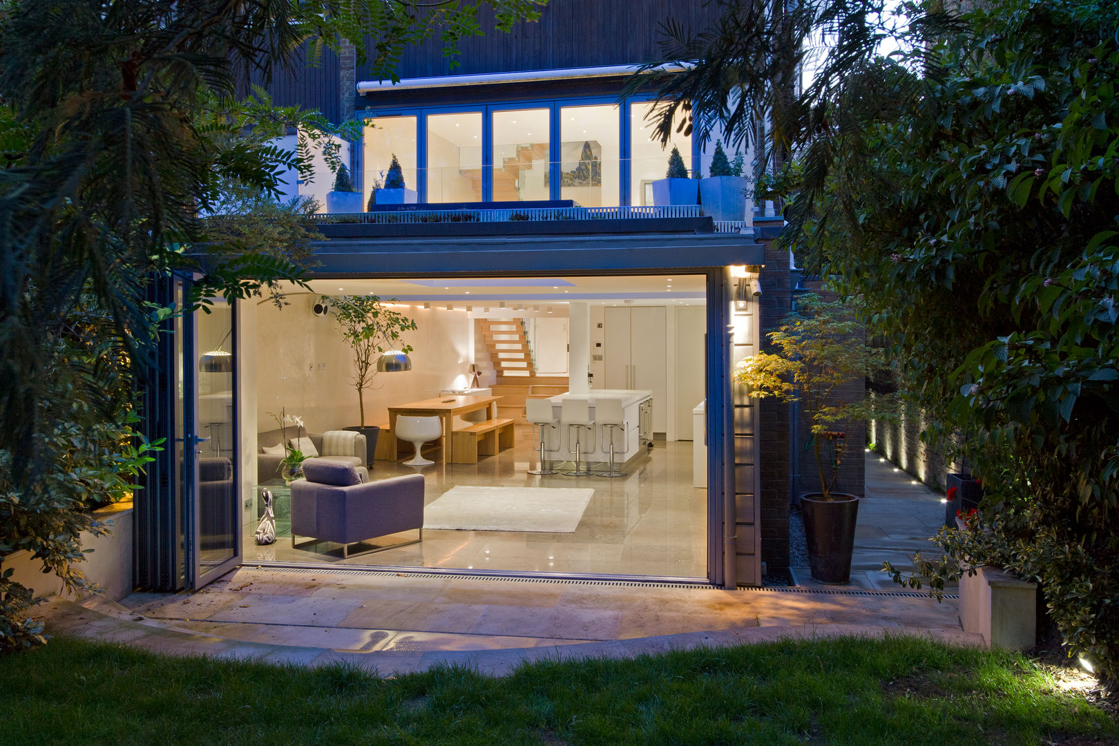 Contemporary rear extension DDWH Architects منازل