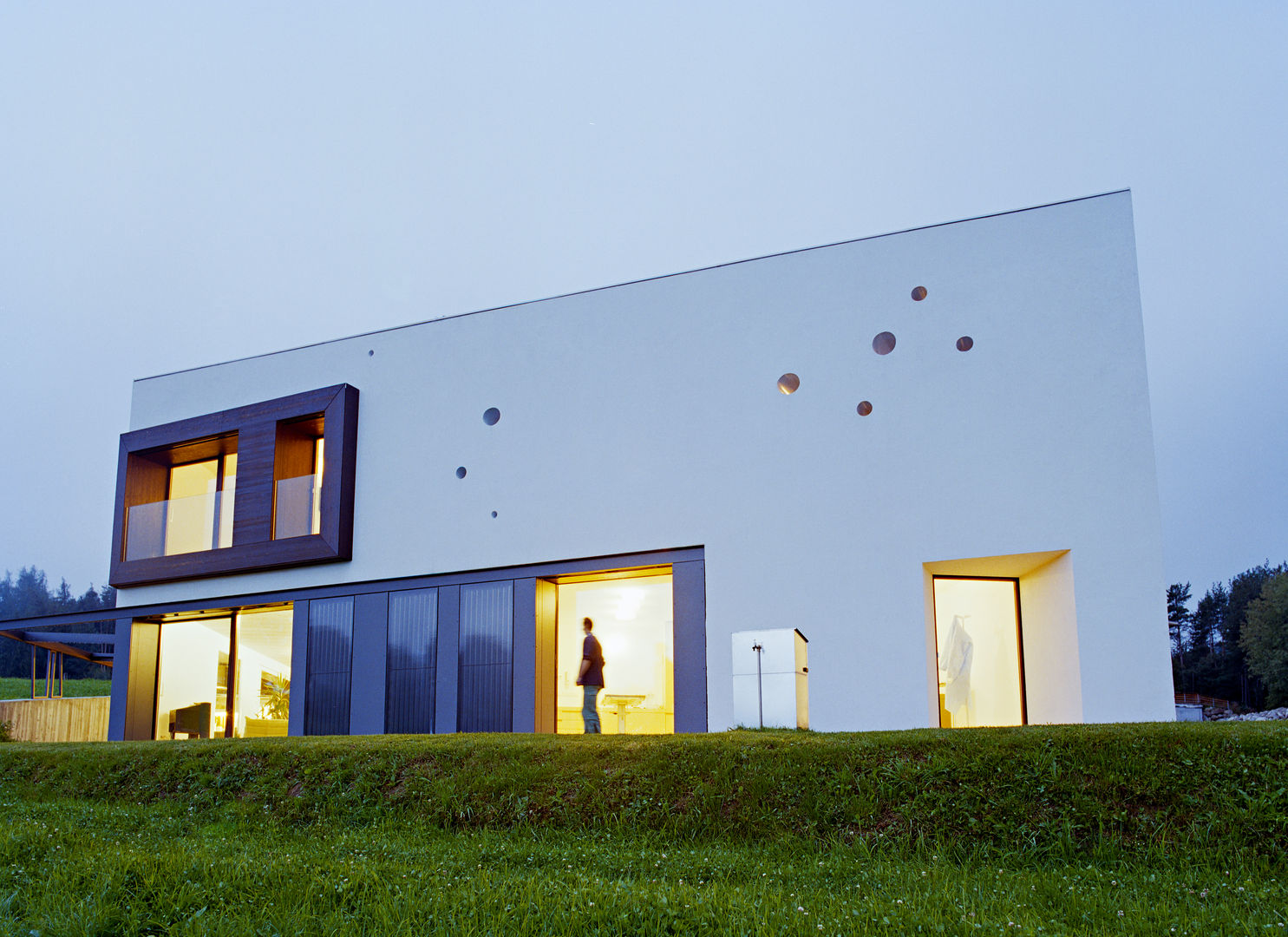 SUSI - Single Family House and Veterinarian Office, AllesWirdGut Architektur ZT GmbH AllesWirdGut Architektur ZT GmbH Casas modernas: Ideas, diseños y decoración