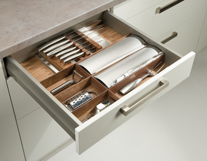 Knife Organisation homify Cozinhas modernas Talheres, louça e copos