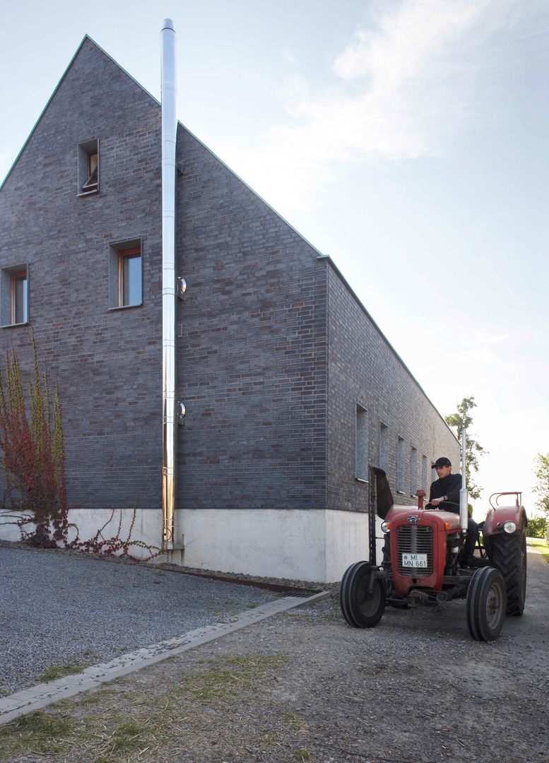 Umbau/Sanierung Hof Horst in Hüllhorst-Büttendorf, Dipl.-Ing. Michael Schöllhammer, freier Architekt Dipl.-Ing. Michael Schöllhammer, freier Architekt 房子