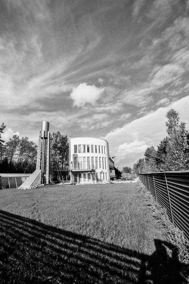 ЖИЛОЙ ДОМ В СТРЕЛЬЦОВО, Archibrook Archibrook Modern houses