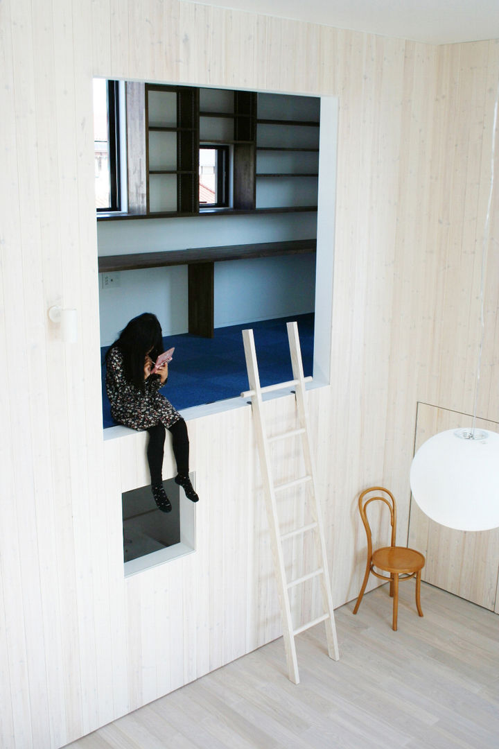 ＨＩＲＯＢＡ, ＪＭＡ（Jiro Matsuura Architecture office） ＪＭＡ（Jiro Matsuura Architecture office） Moderne Wohnzimmer