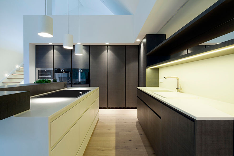 Penthouse B, destilat Design Studio GmbH destilat Design Studio GmbH Modern kitchen