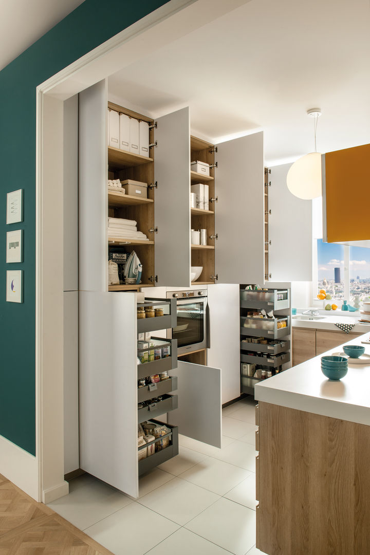 NEW! 2015 Kitchen: PORTLAND + ARCOS Schmidt Palmers Green Cozinhas escandinavas
