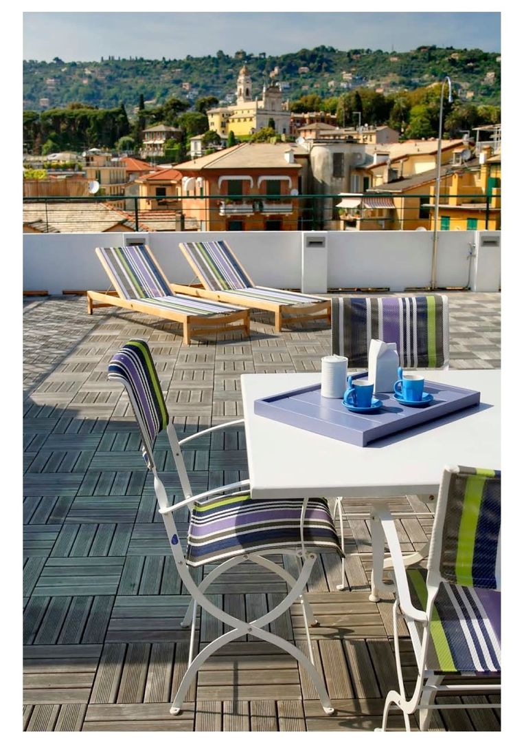 casa di vacanza a Santa Margherita Ligure , alberico & giachetti architetti associati alberico & giachetti architetti associati Mediterranean style balcony, veranda & terrace