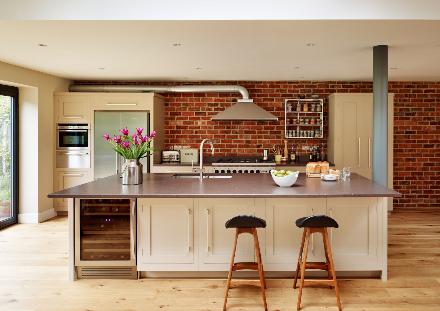 Shaker kitchen by Harvey Jones Harvey Jones Kitchens مطبخ