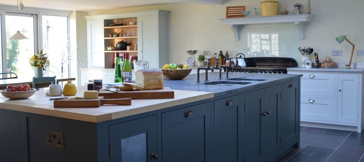 Bespoke Farmhouse Kitchen Luxmoore & Co Kırsal Mutfak