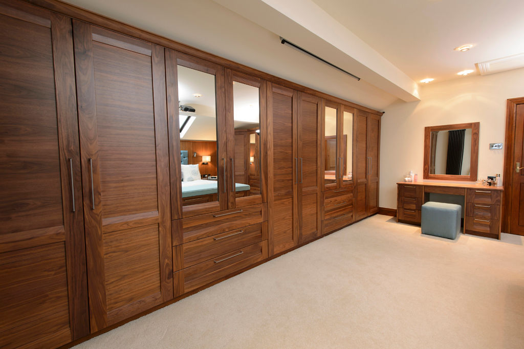 Mr & Mrs Swan's Bespoke Walnut Bedroom, Room Room Спальня