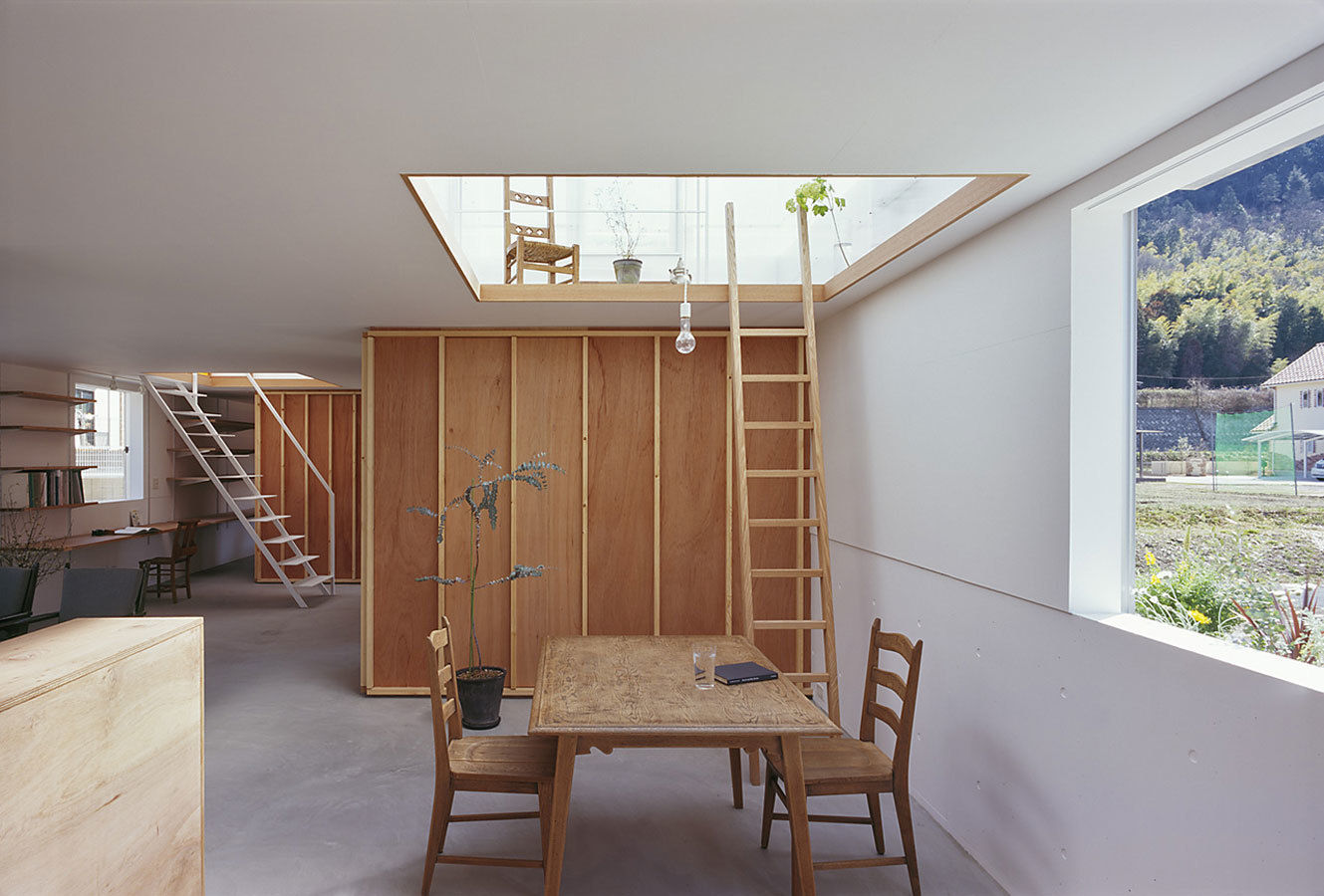 House in Yamasaki, 島田陽建築設計事務所/Tato Architects 島田陽建築設計事務所/Tato Architects Eclectic style dining room