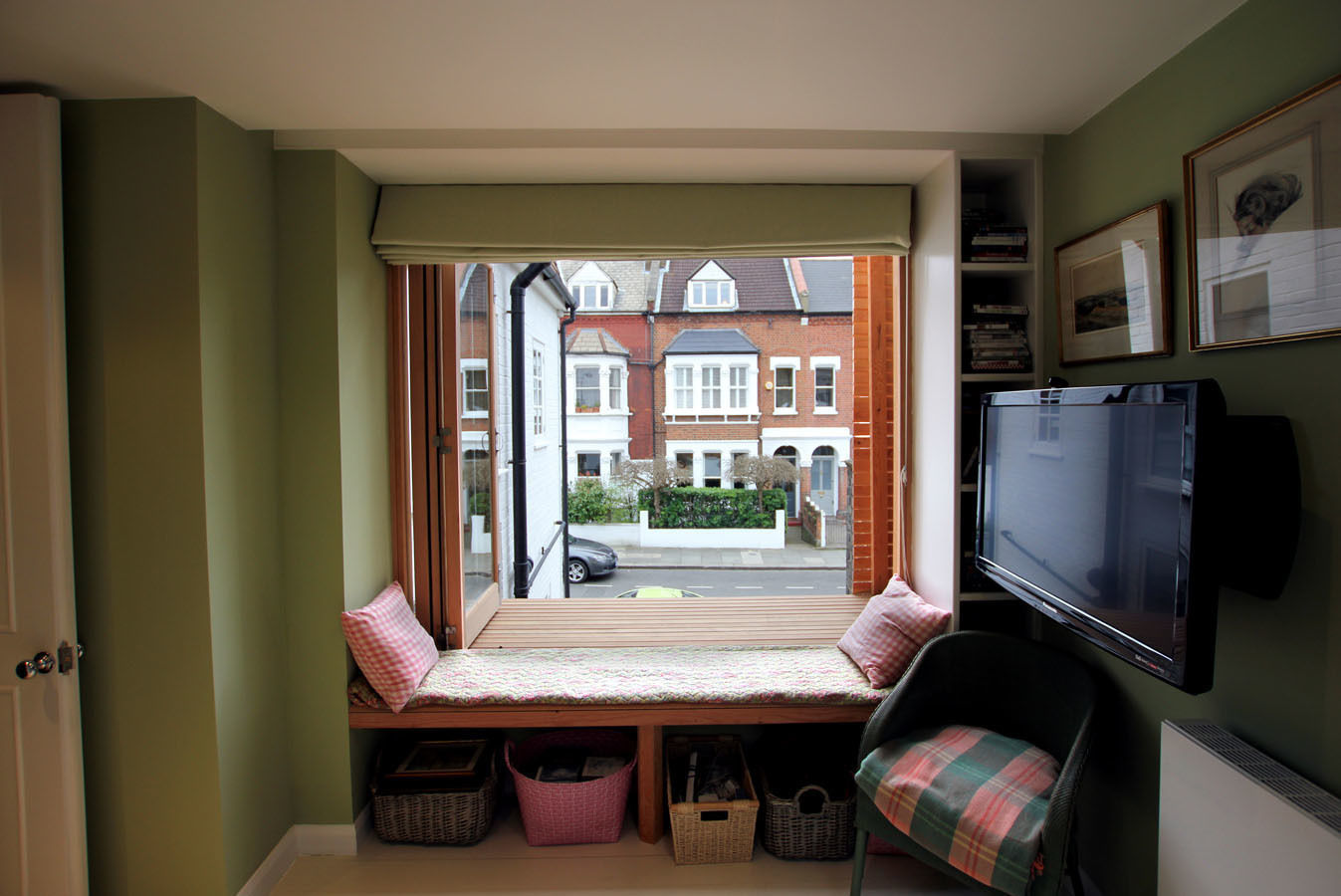 Timber window seating Affleck Property Services Kamar Tidur Modern