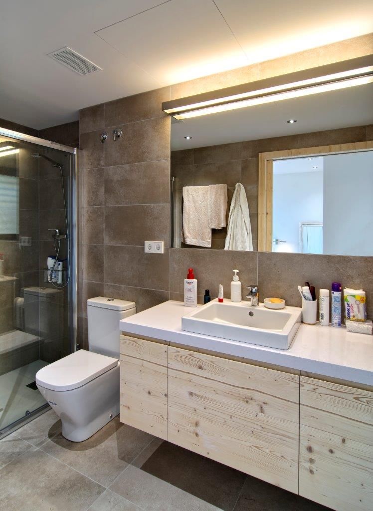 homify Bathroom