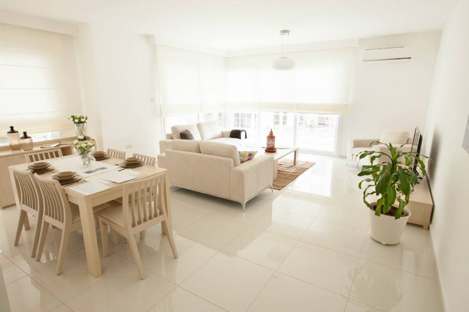 Kyrenia 360, ÖZYALÇIN CONSTRUCTION ÖZYALÇIN CONSTRUCTION Living room