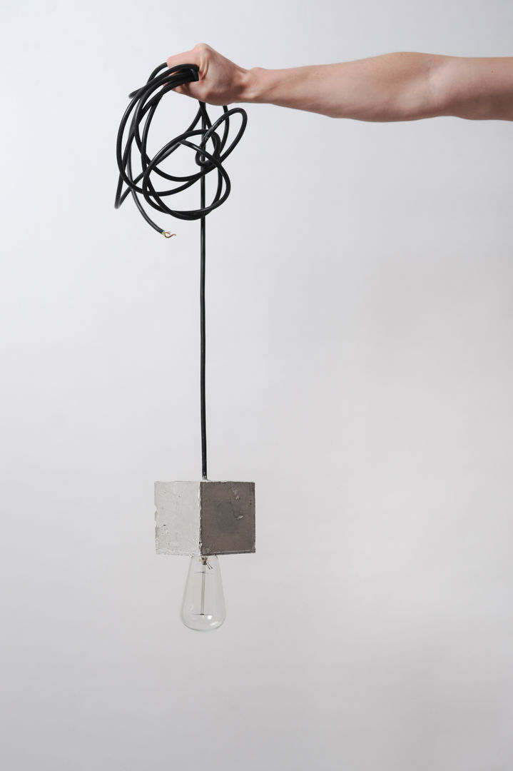 Beton Hängelampe, Accidental Concrete Accidental Concrete Comedores de estilo minimalista Iluminación