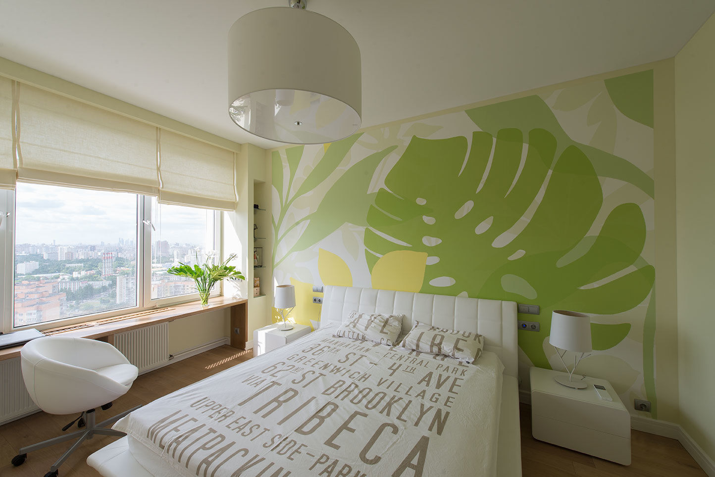 Яркий минимализм, D&T Architects D&T Architects ミニマルスタイルの 寝室