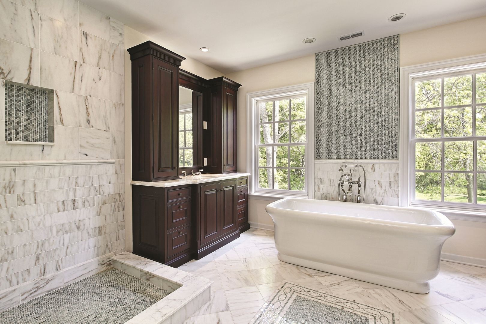 The Senator Bath BC Designs Classic style bathroom Bathtubs & showers