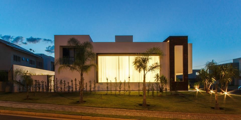 Detalhe da Santos Arquitetura Casas modernas: Ideas, imágenes y decoración Vidrio