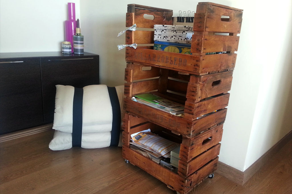 Mueble hecho con cajas madera fruta