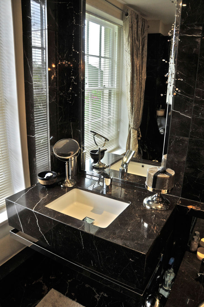 Black Marble Bathroom, Orset Ogle luxury Kitchens & Bathrooms Ванная комната в стиле модерн