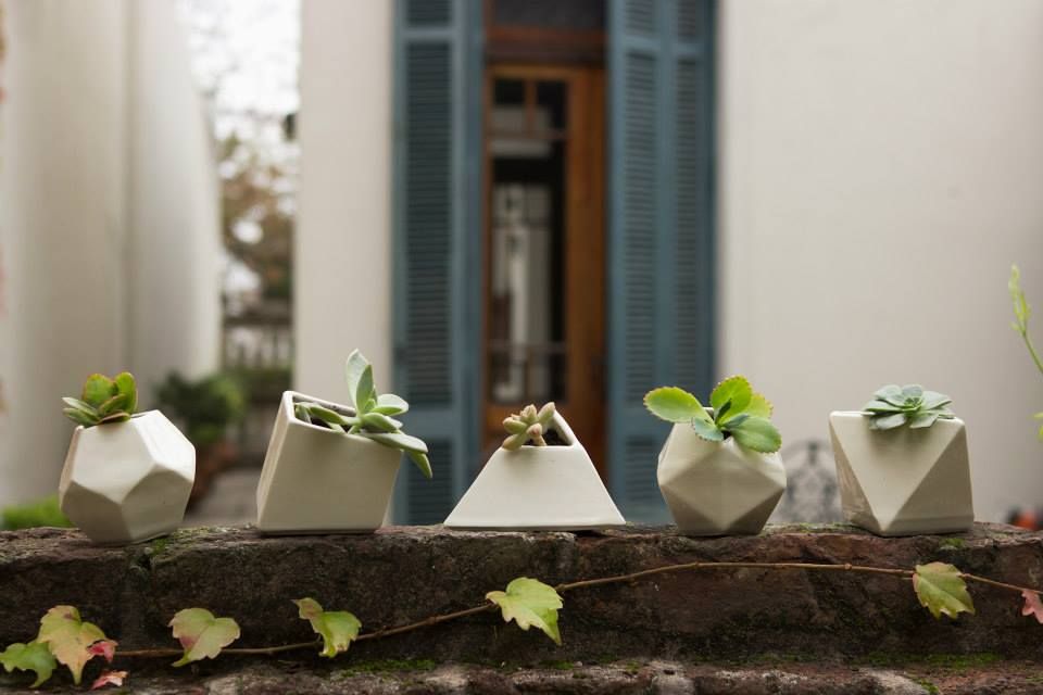 Sólidos Platónicos Sílice - almacén de diseño - Balcones y terrazas de estilo moderno Plantas y flores