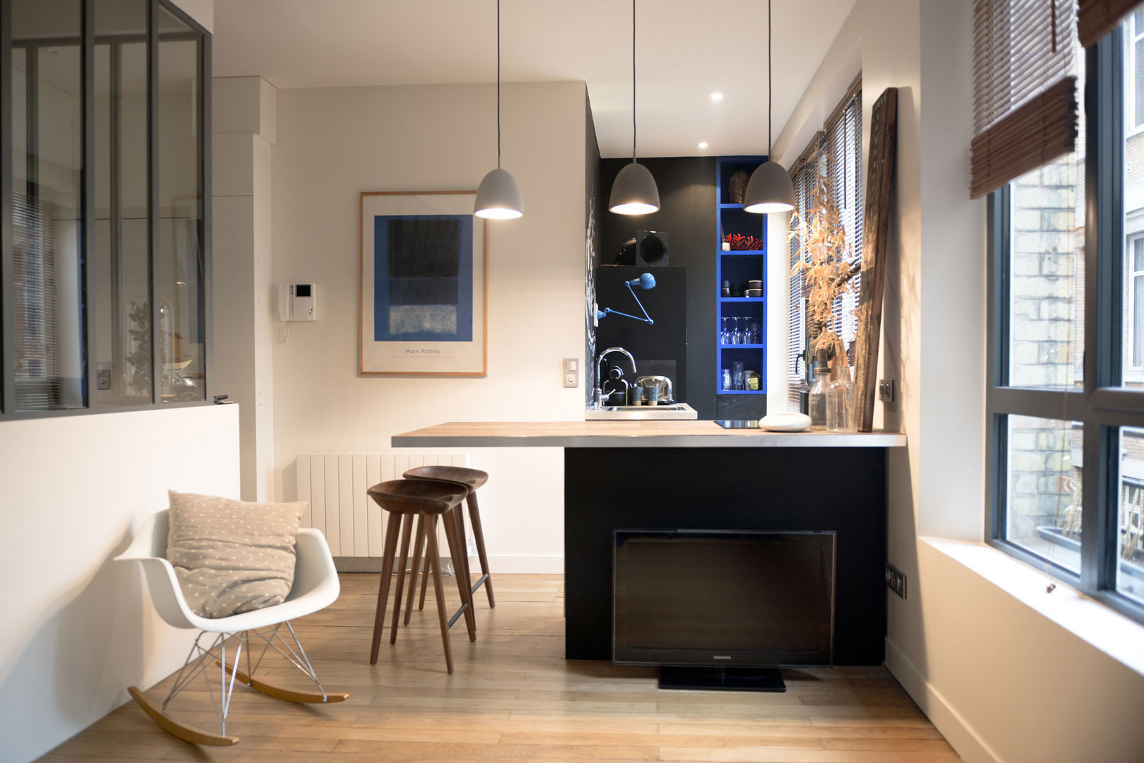 Rénovation Compléte d'un Ancien Bureau en Appartement, Atelier Grey Atelier Grey Modern kitchen