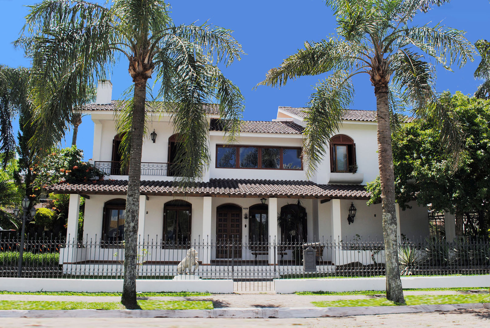 Colonial Mansion, Brazil, Casa Forma Ltd Casa Forma Ltd Moderne huizen Stenen