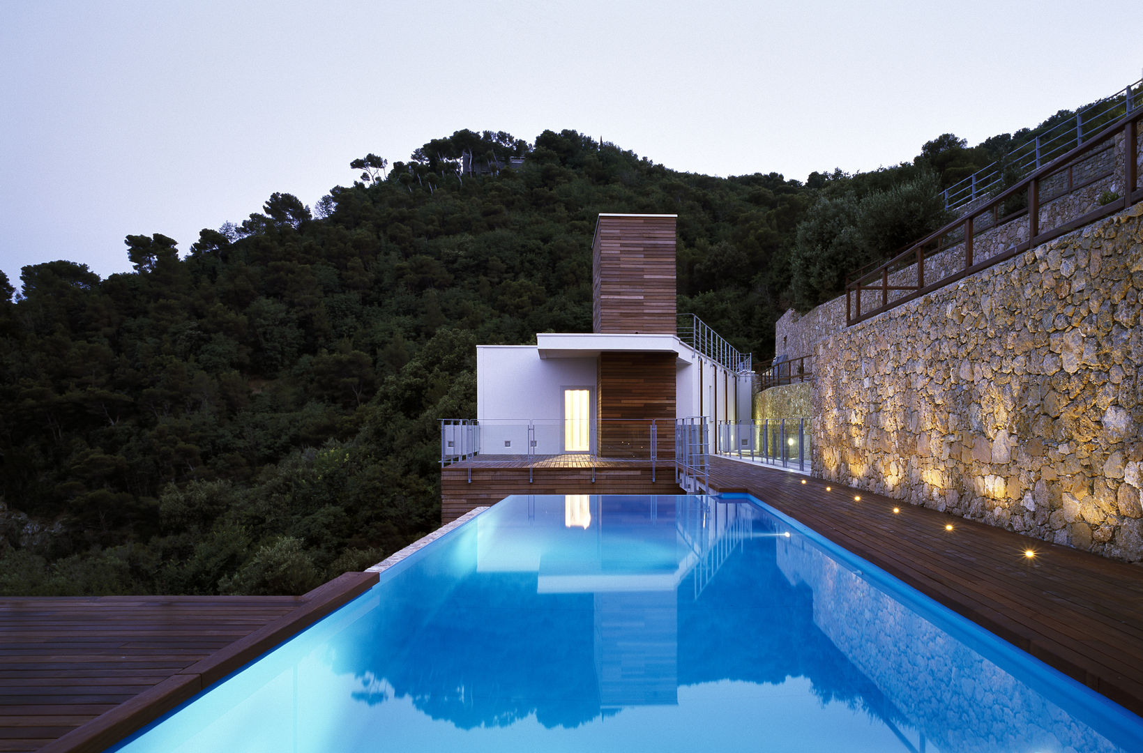 Villa T, marco ciarlo associati marco ciarlo associati บ้านและที่อยู่อาศัย