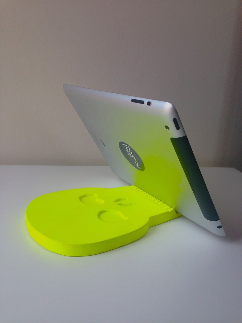 Neonkafa iPad Standarı, Marangoz Çırağı Marangoz Çırağı مكتب عمل أو دراسة Accessories & decoration