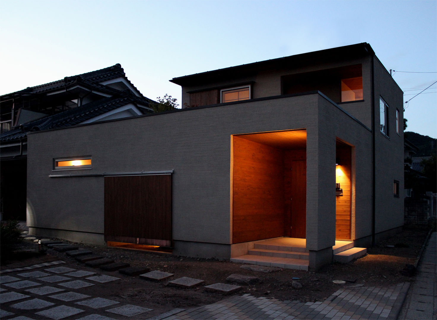 一里塚コートハウス, 竹内裕矢設計店 竹内裕矢設計店 Houses