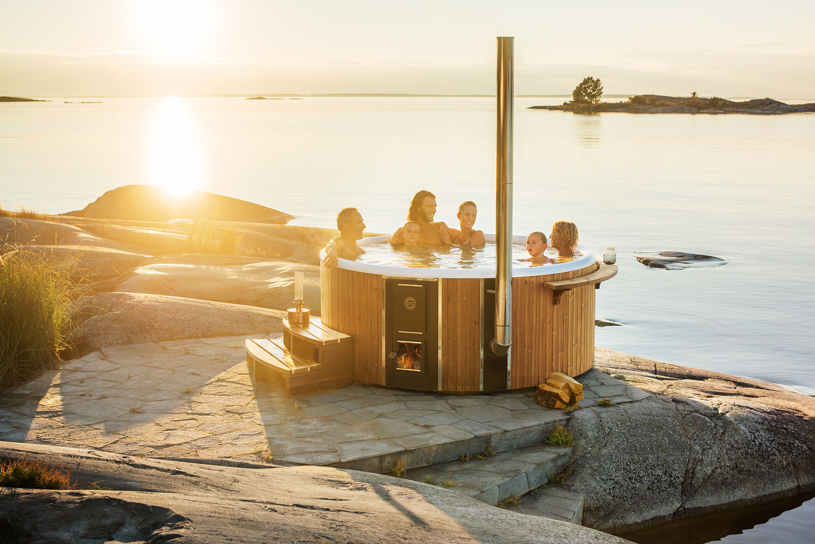 Skargards Rojal - Der luxuriöse Hot Tub aus Schweden, Skargards Hot Tubs Deutschland Skargards Hot Tubs Deutschland مسبح مسبح